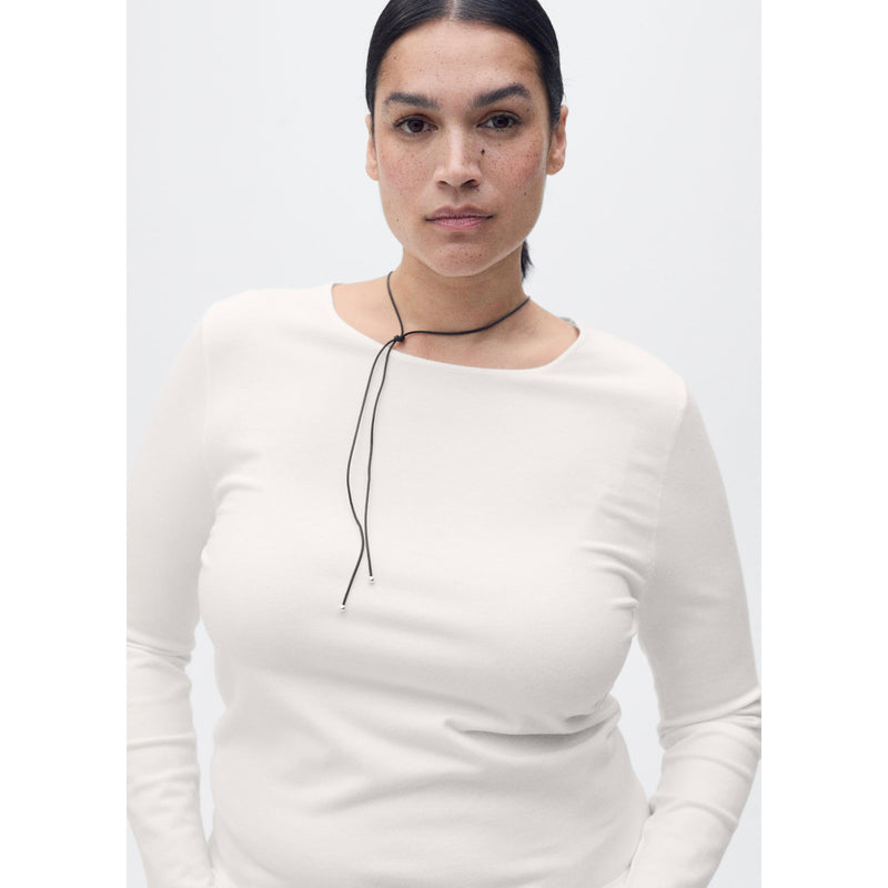 Fine Knit Fitted Sweater - Ecru