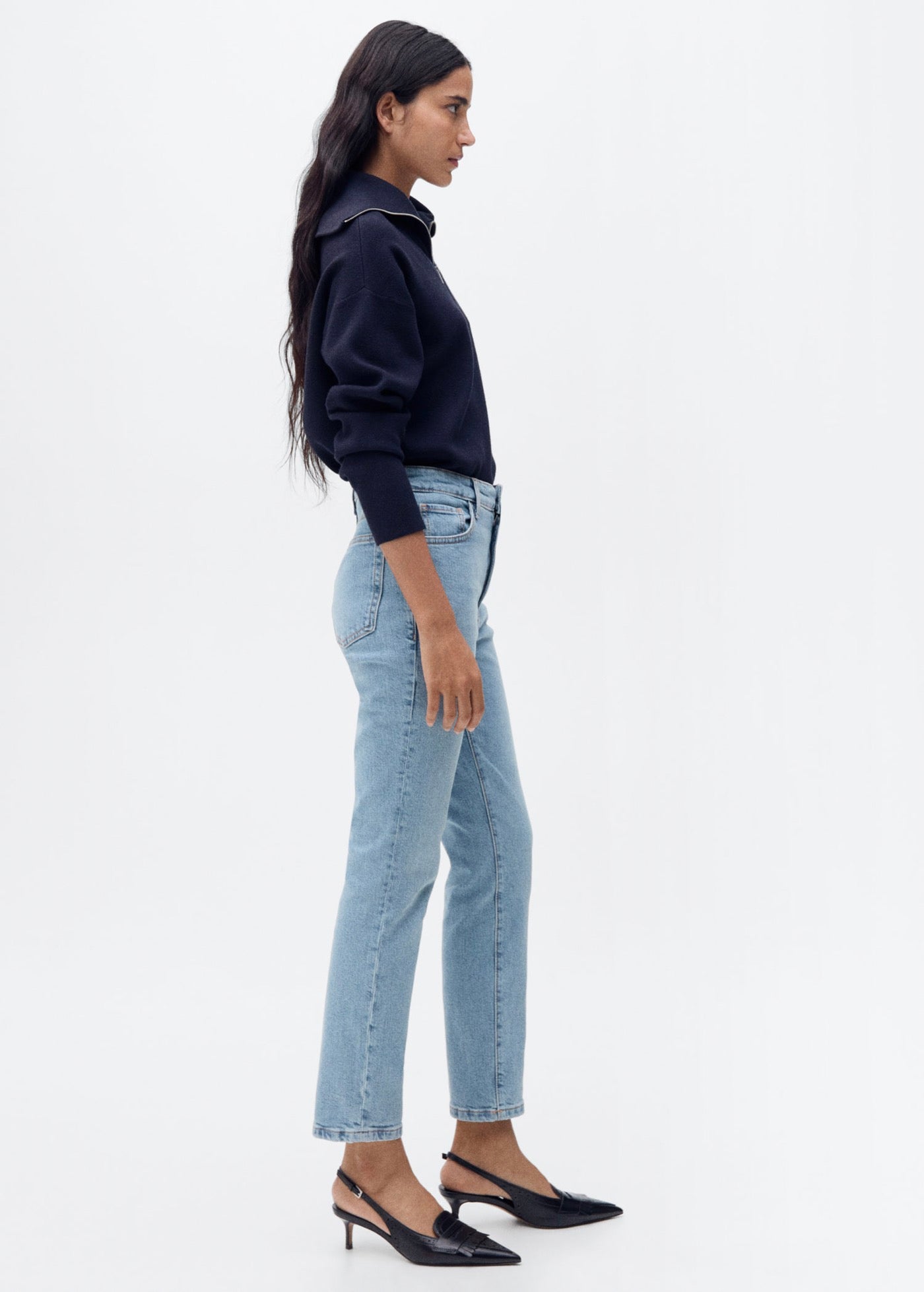 Jean Claudia Slim Crop - Medium Blue