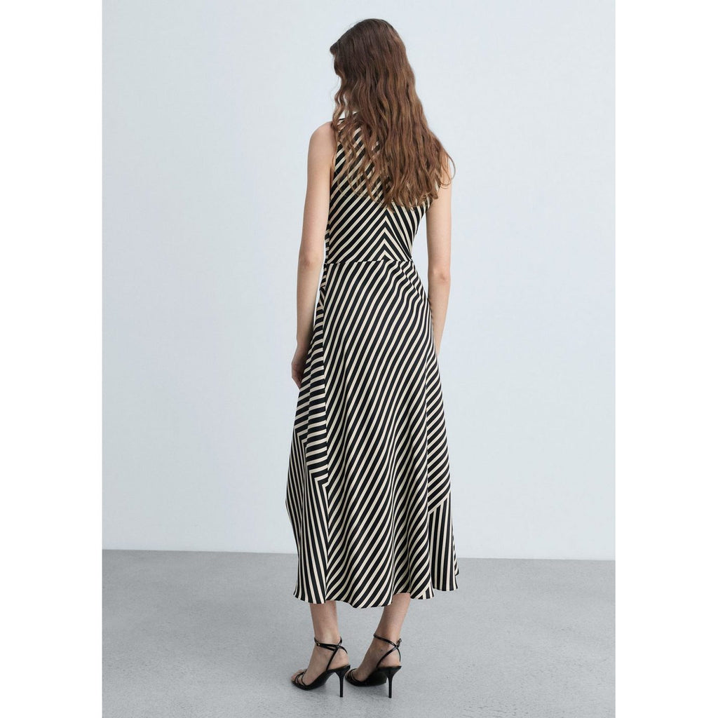 Robe Dunia - Black