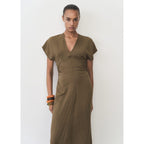 Dress Broom - Medium Brown