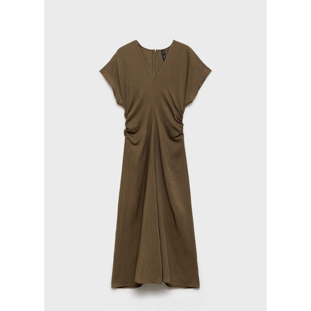 Dress Broom - Medium Brown