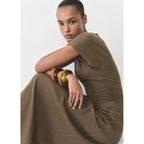 Dress Broom - Medium Brown