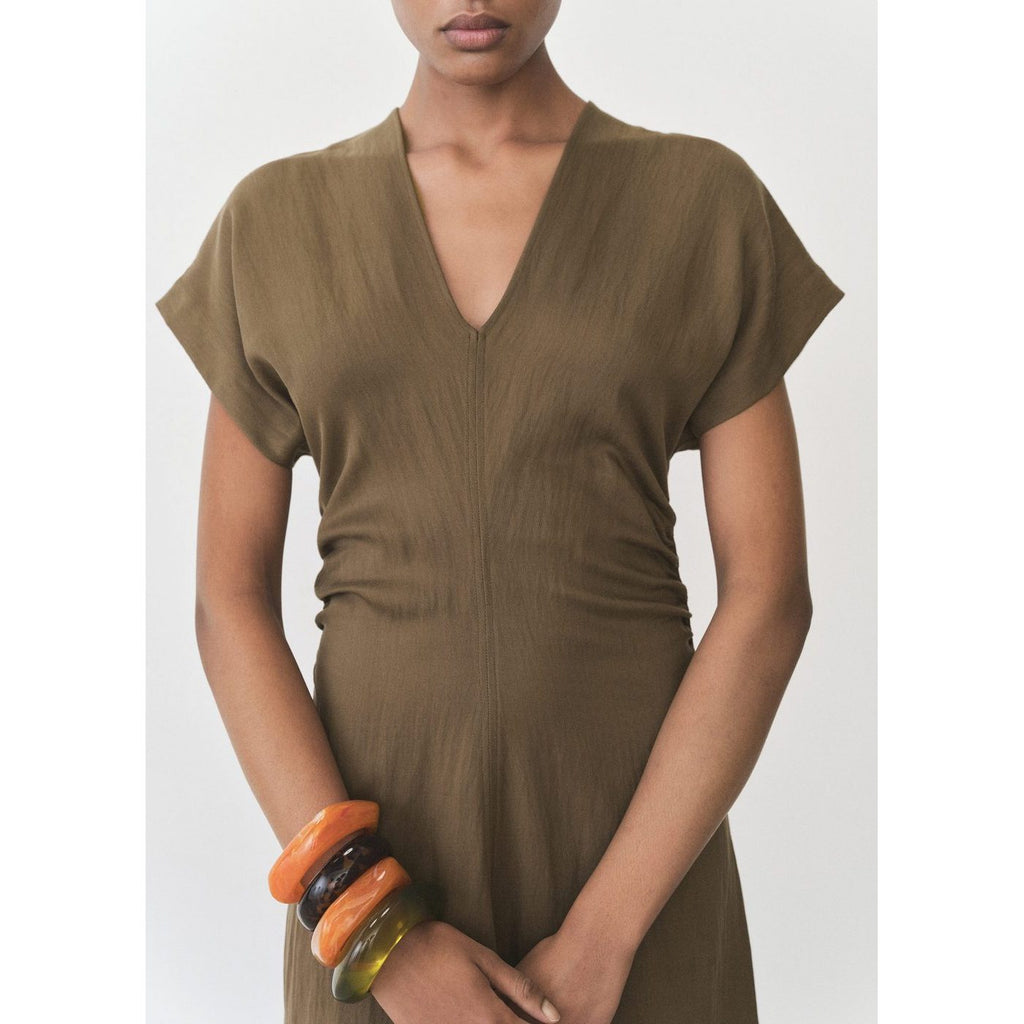 Dress Broom - Medium Brown