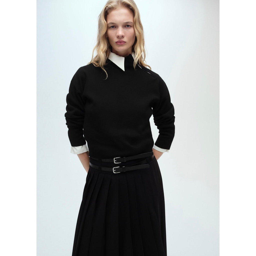 High-Neck Zip Pullover - Black