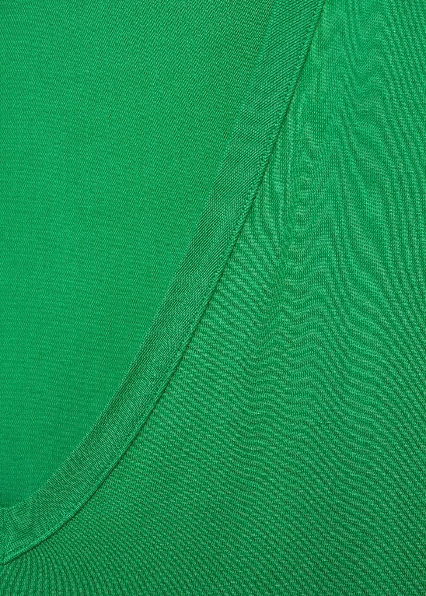 V-Neck T-Shirt - Green