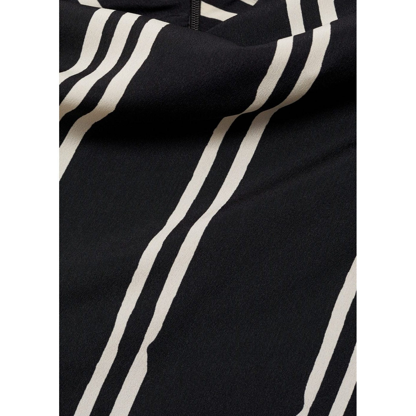 Dress Ariet2 - Black