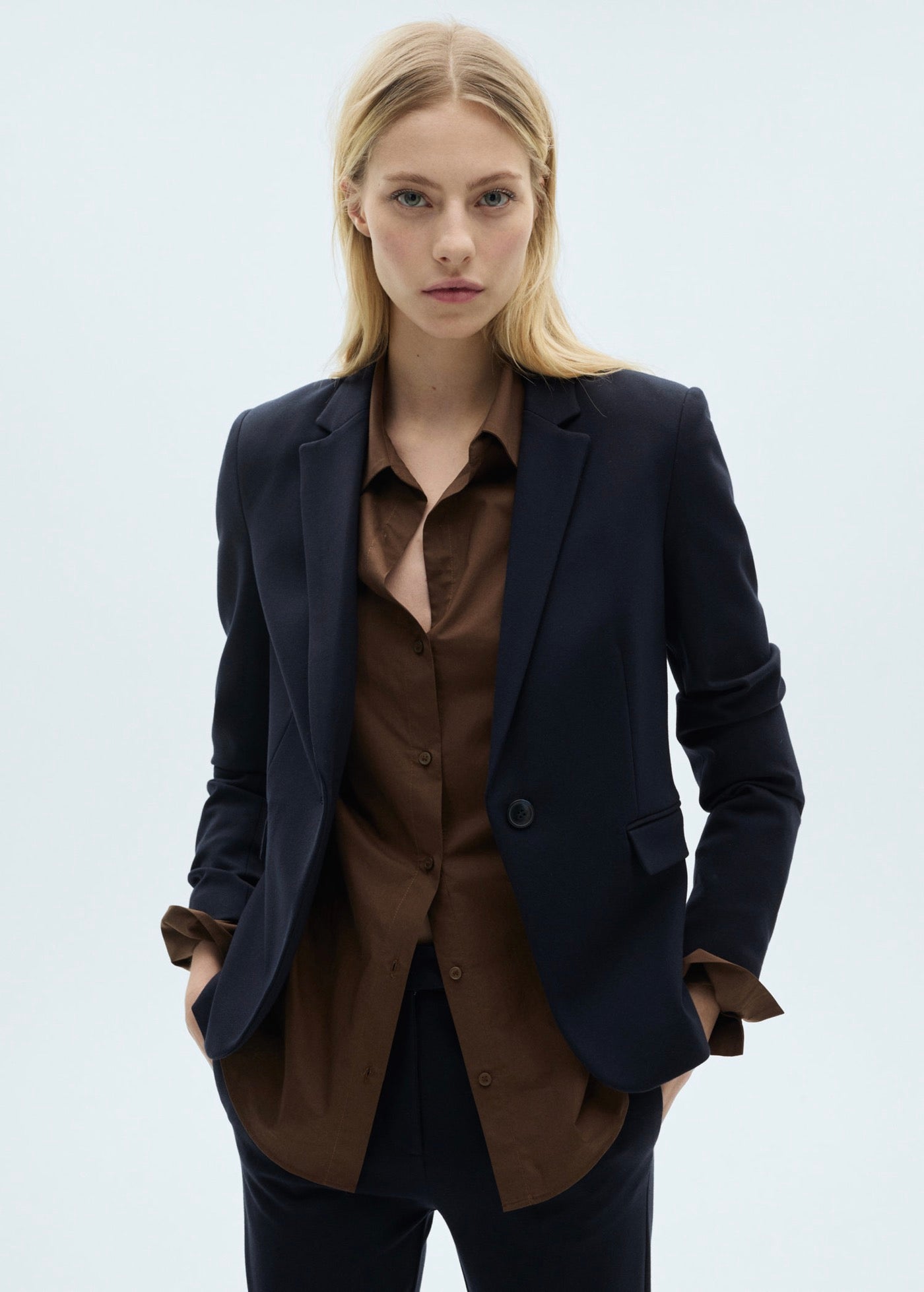 Blazer Suit Pockets - Dark Navy