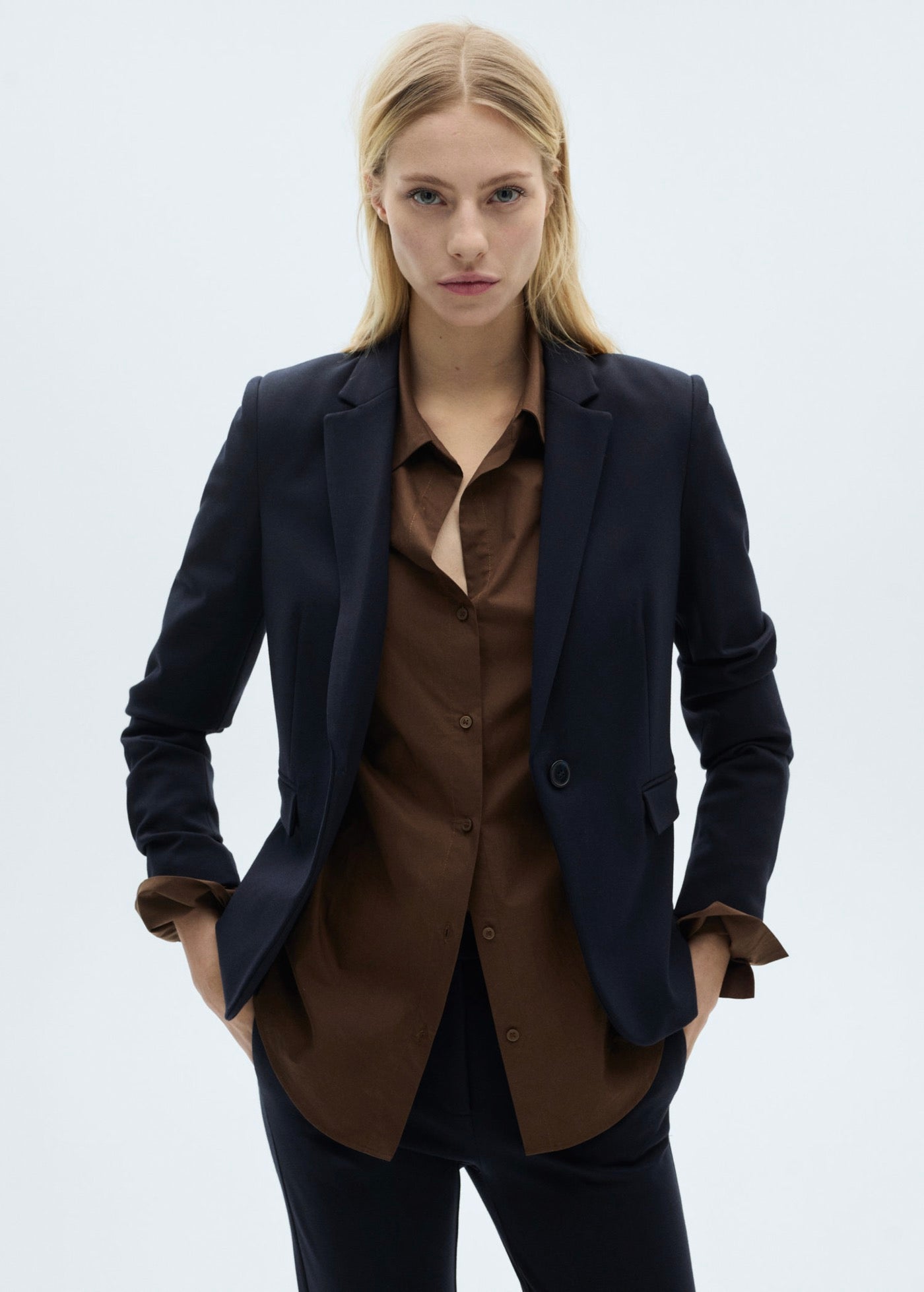 Straight Leg Trousers in Point De Rome Knit - Dark Navy