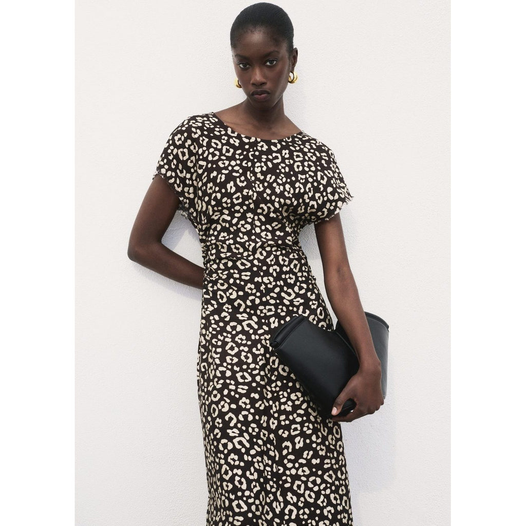 Robe Scoop - Black