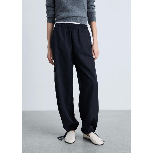 Pantaloni cargo con fondo gamba regolabile