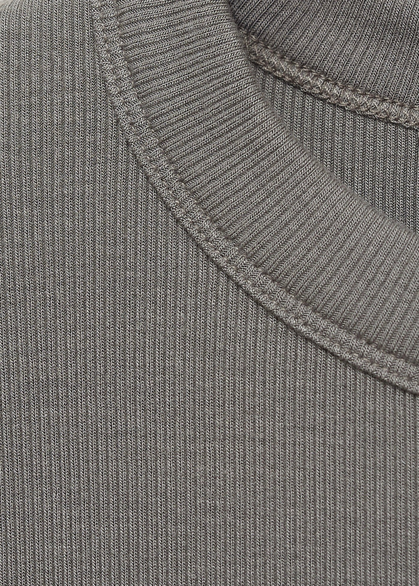 Short-Sleeve Fitted T-Shirt - Light/Pastel Brown