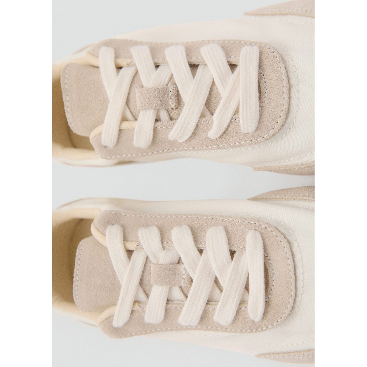 Baskets Flat - White