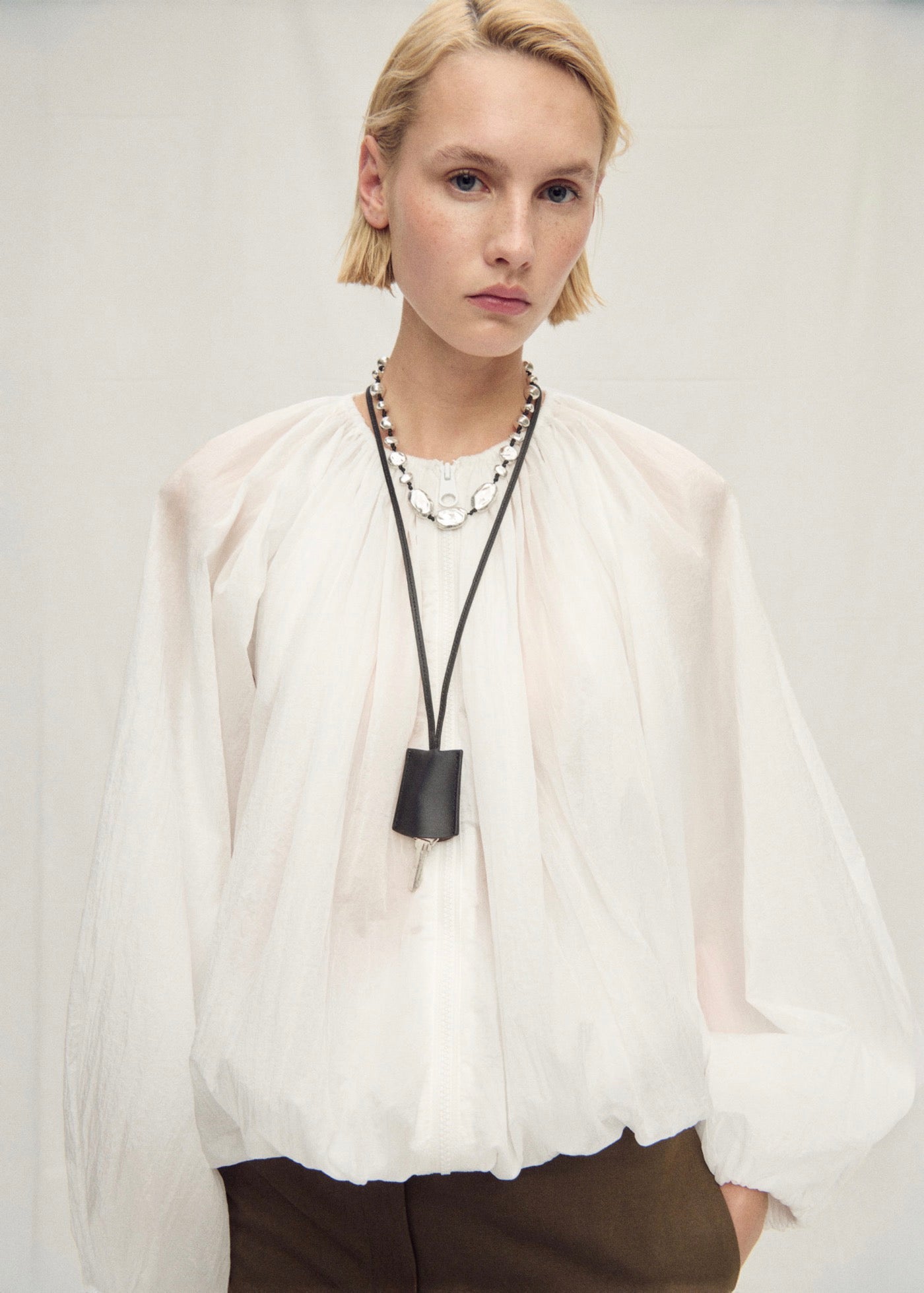 Veste Semi-Transparente Froncée - White