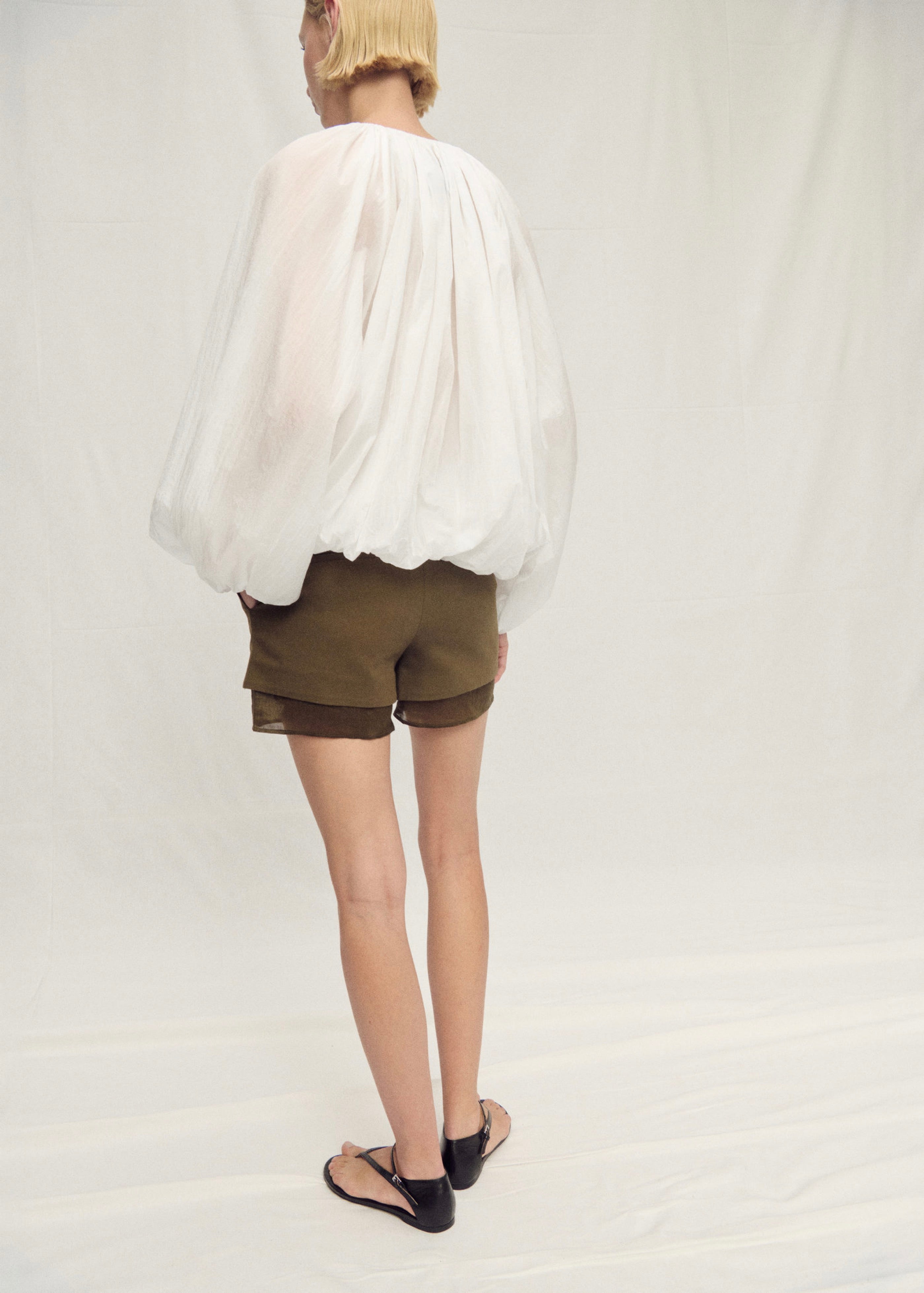 Veste Semi-Transparente Froncée - White