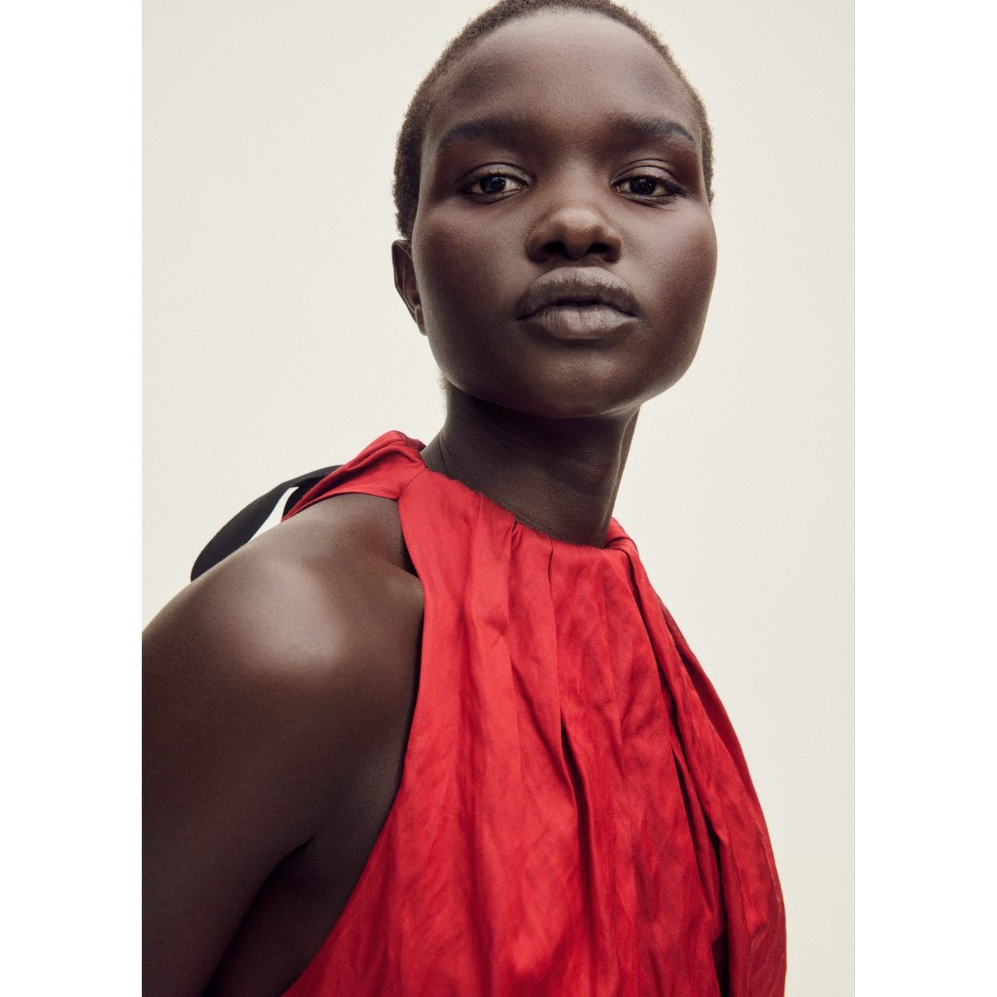 Robe Nils - Red