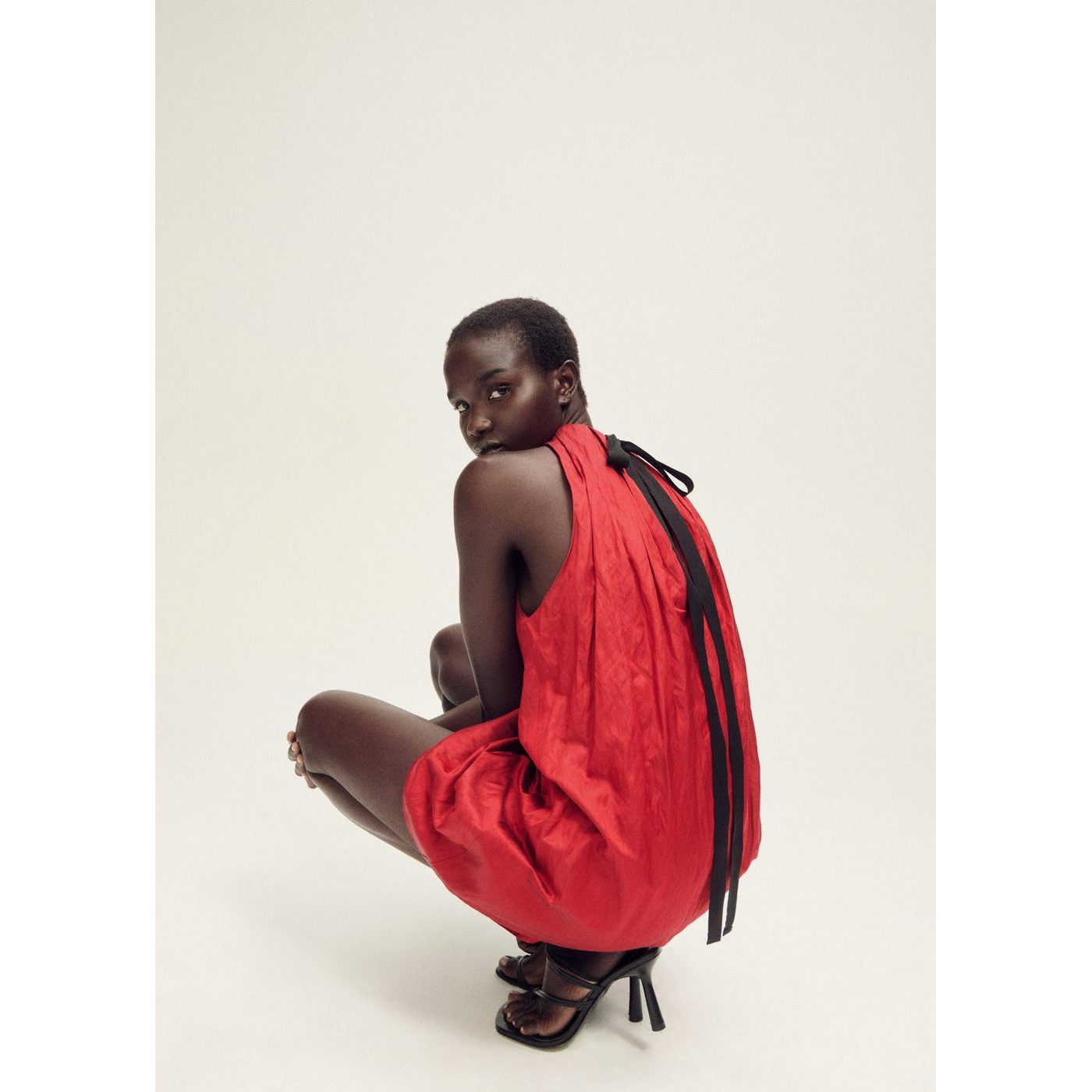 Robe Nils - Red