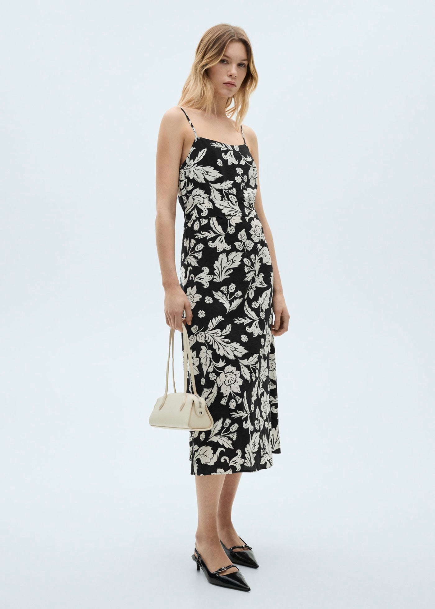 Robe Bretelles À Fleurs