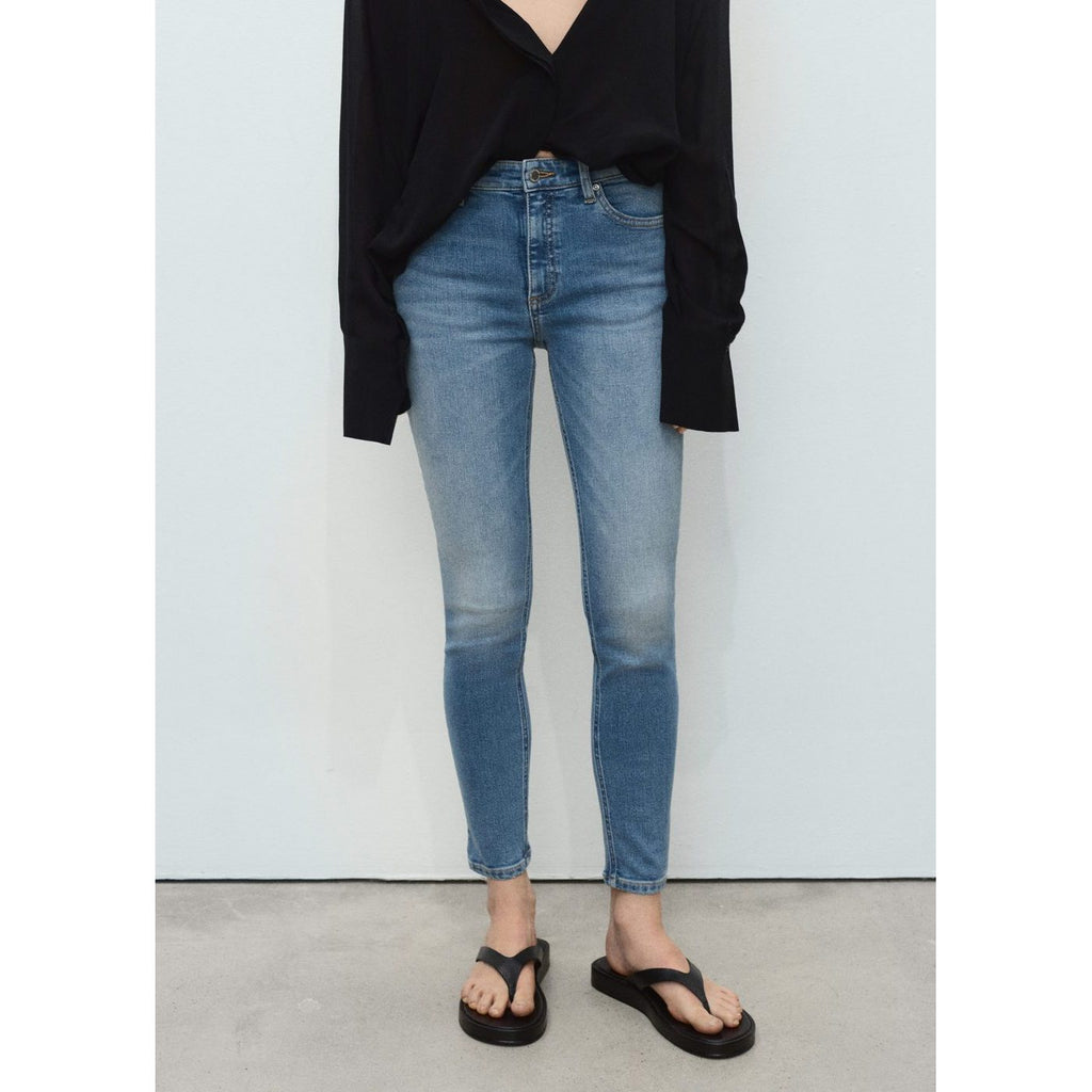 Jean Newisa - Medium Blue