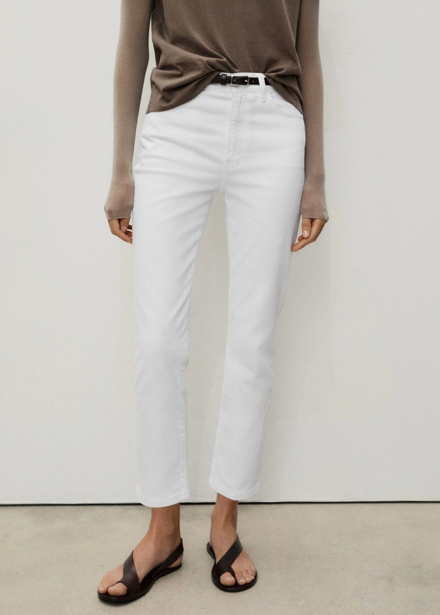 Jean Claudia Slim Crop - White