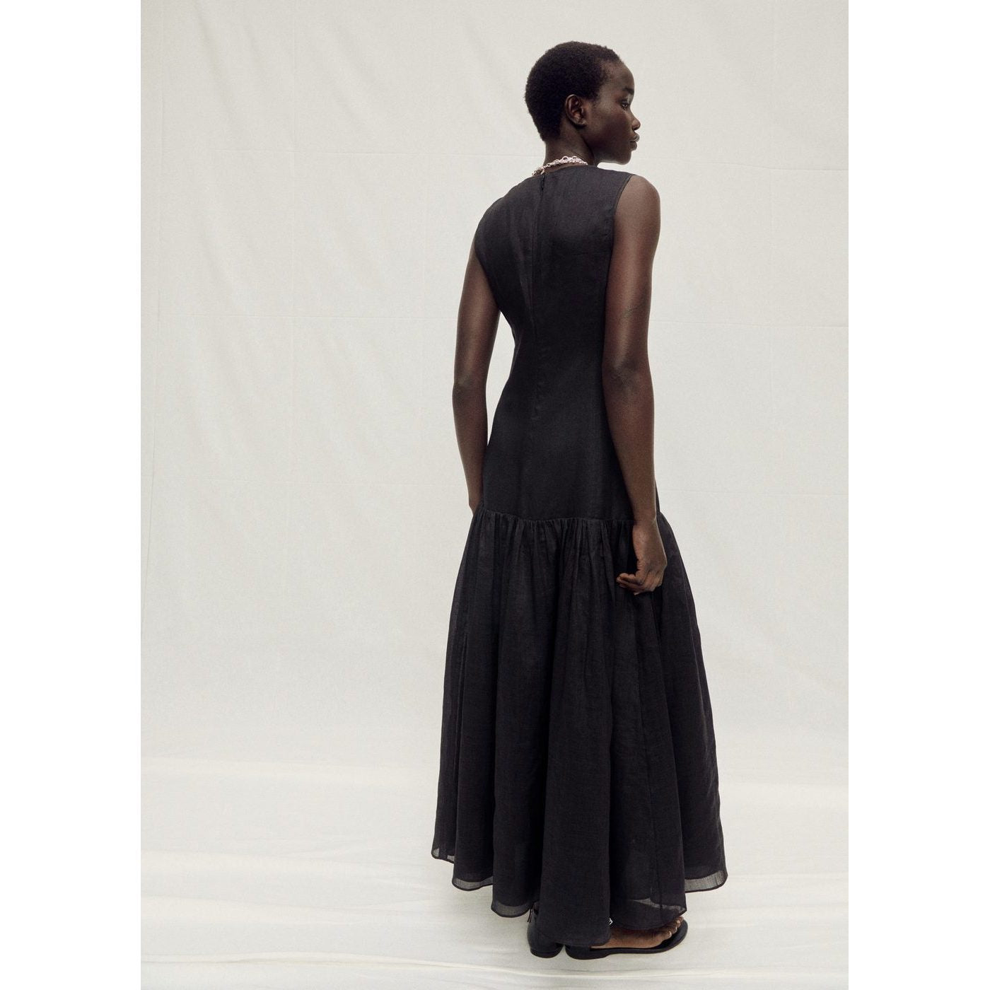 Robe Jana - Black