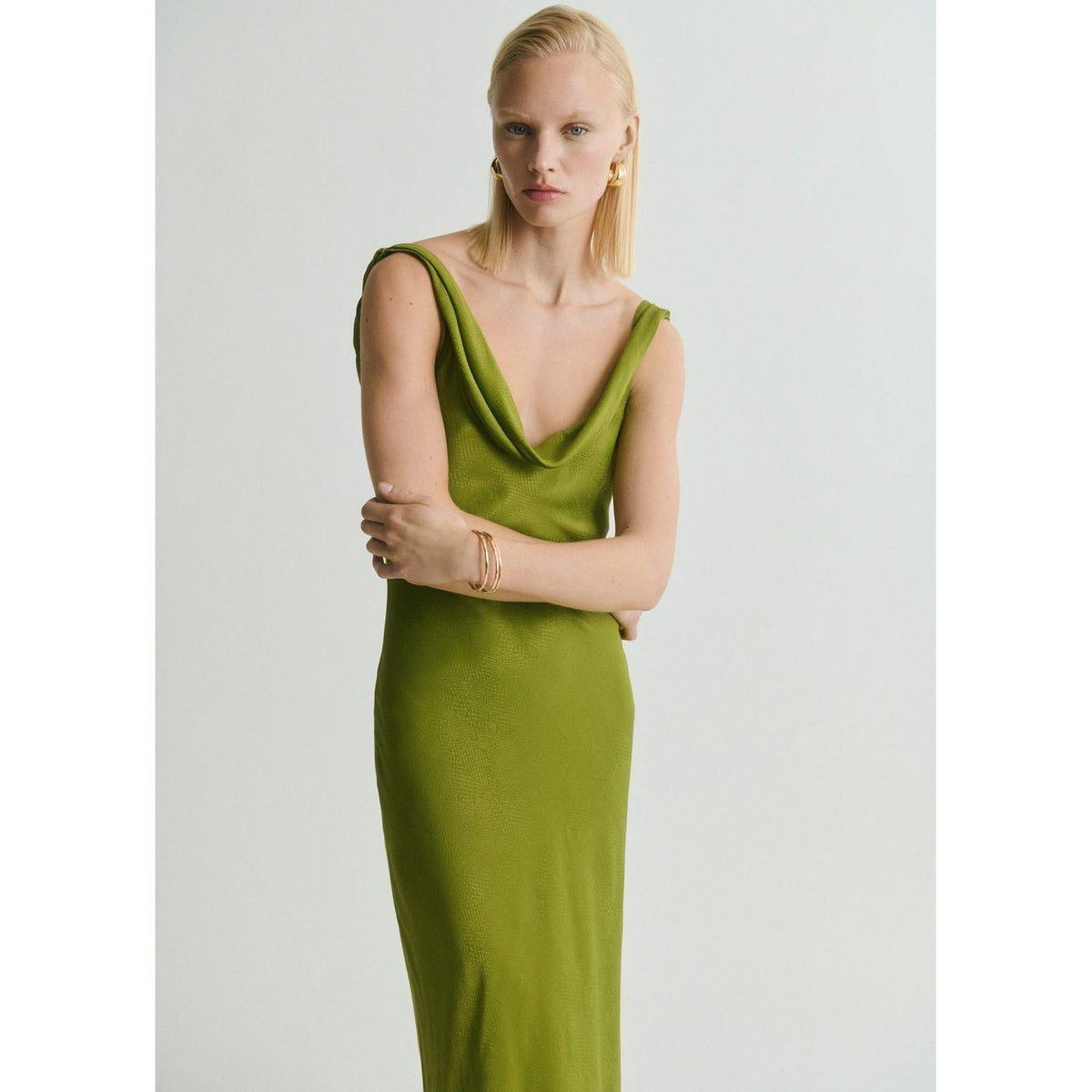 Robe Texturée Encolure Drapée