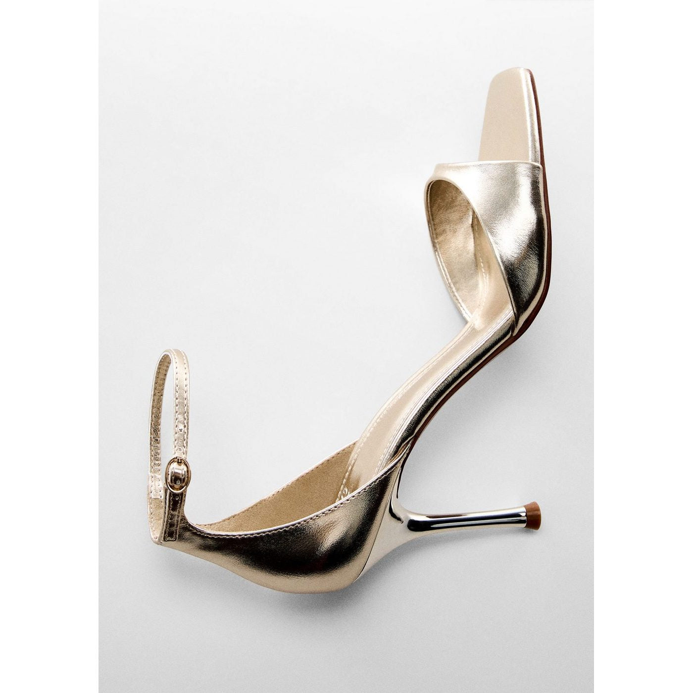 Olen Sandals - Gold