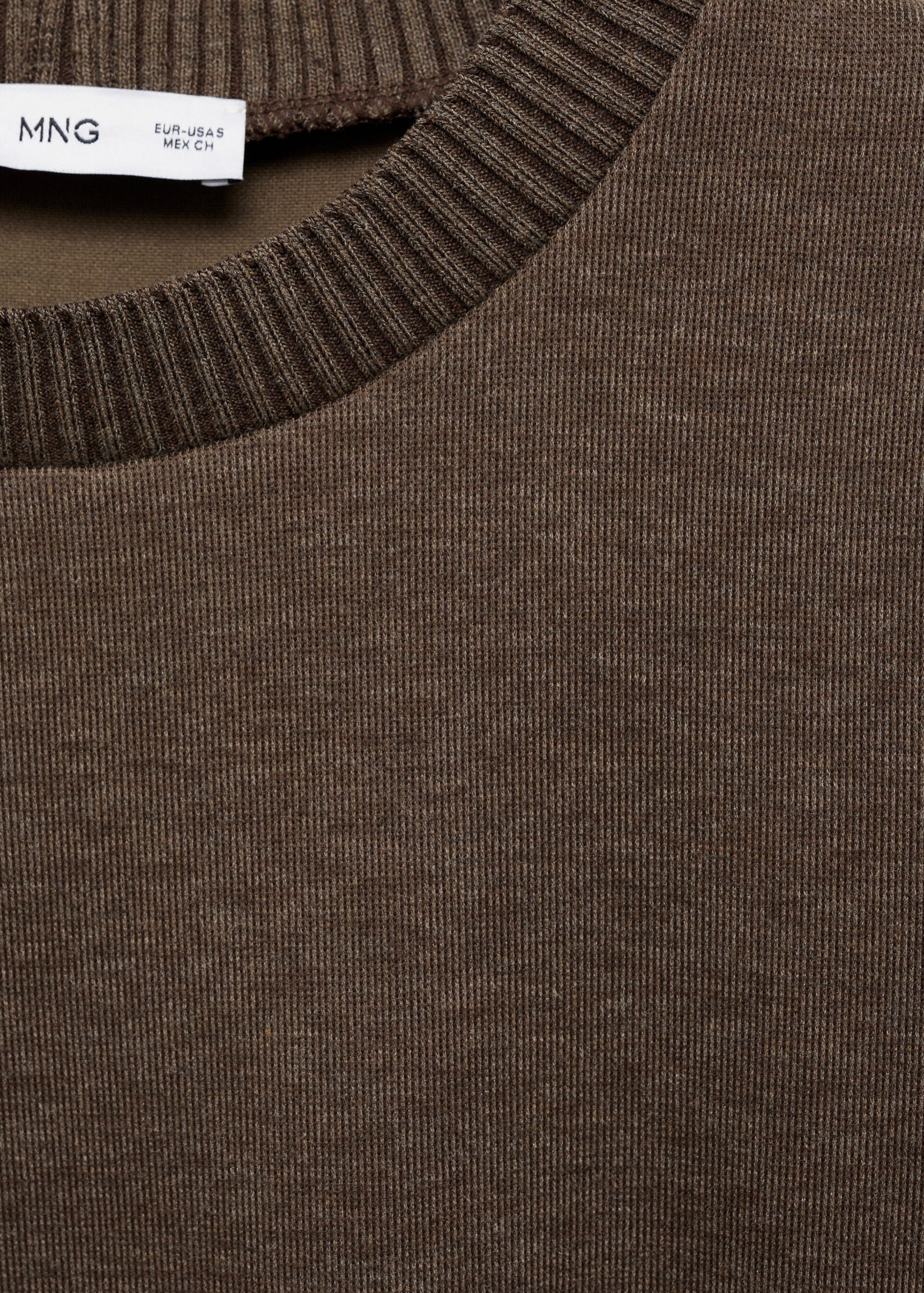 Camiseta Crop de Punto - Brown