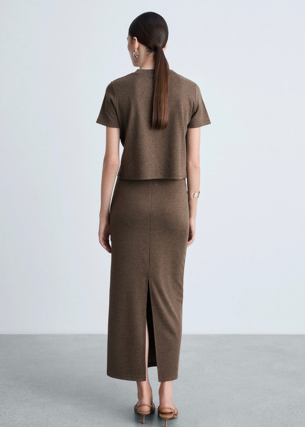 Camiseta Crop de Punto - Brown