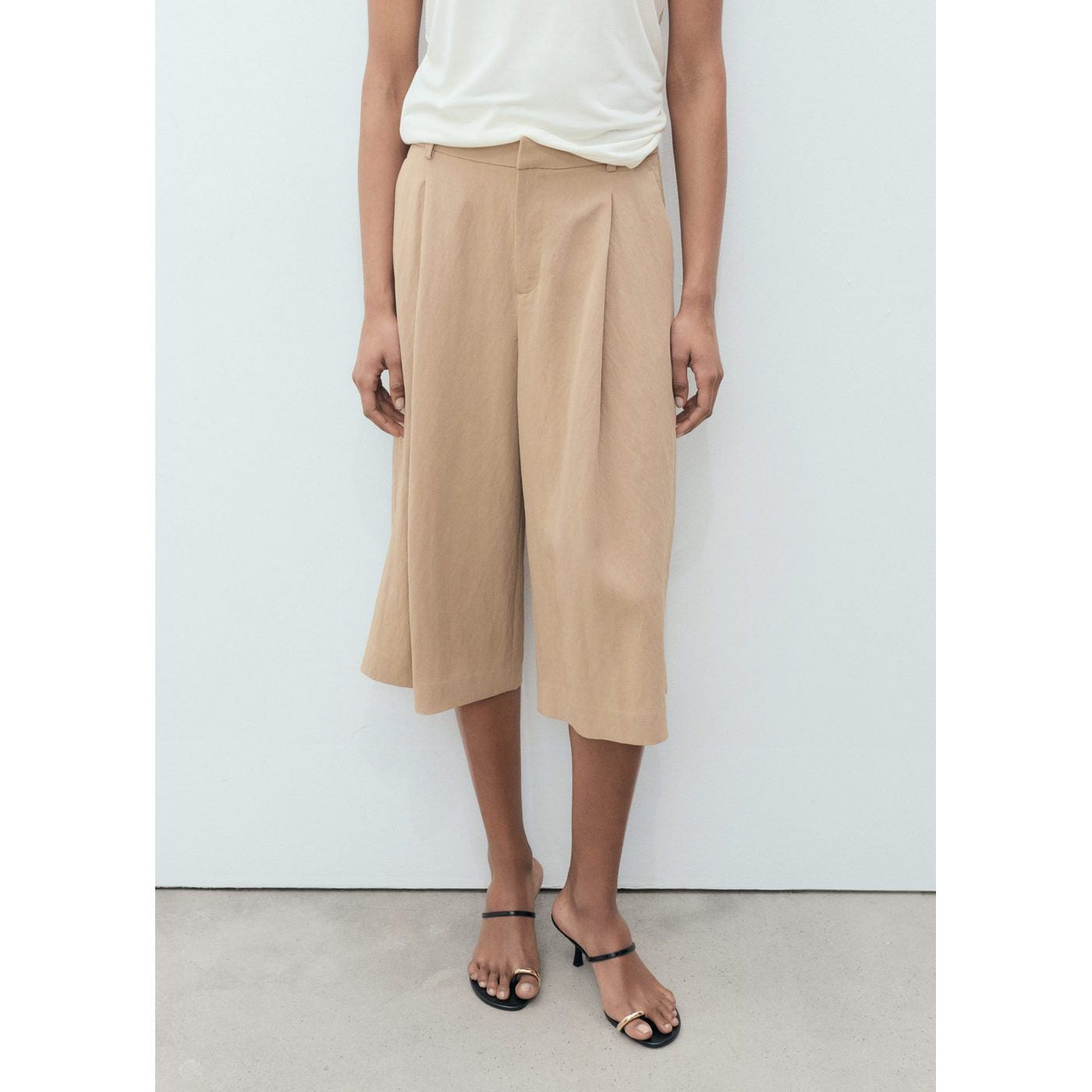 Bermuda Ten - Beige
