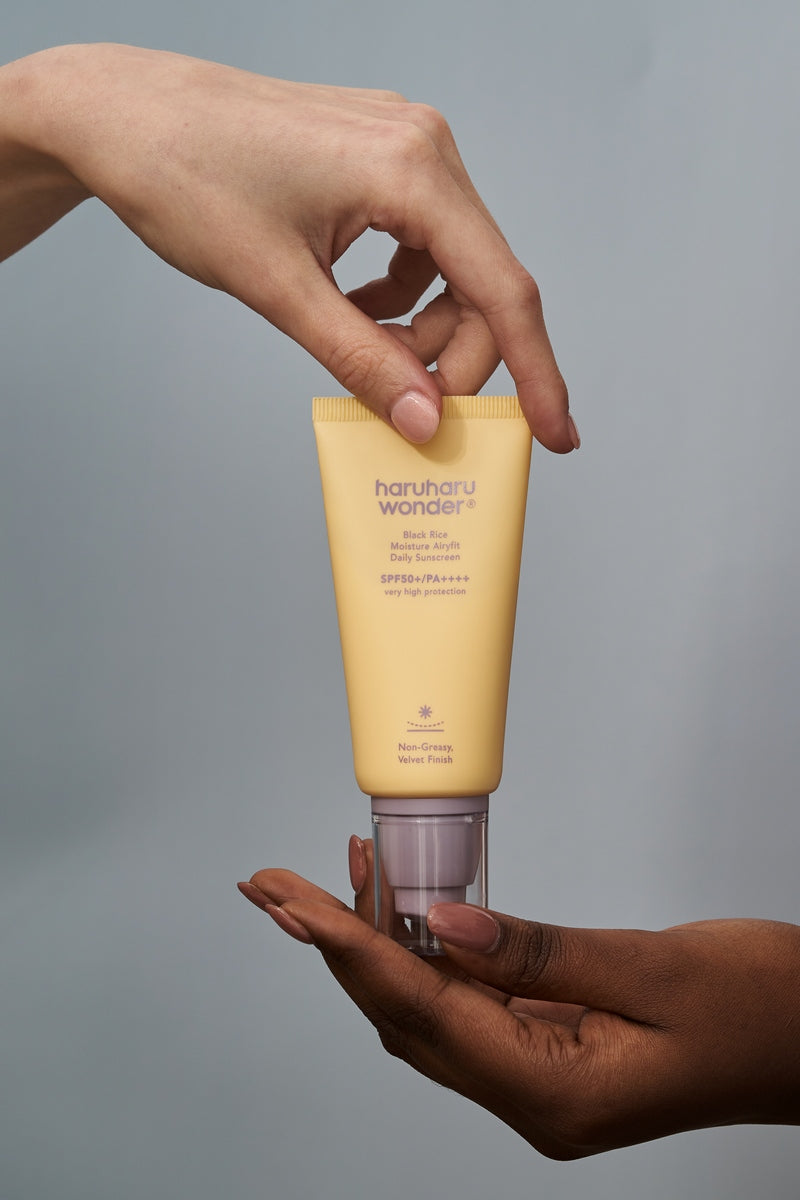 Haru Haru - Wonder Black Rice Moisture Airyfit Daily Sunscreen Spf+/Pa++++