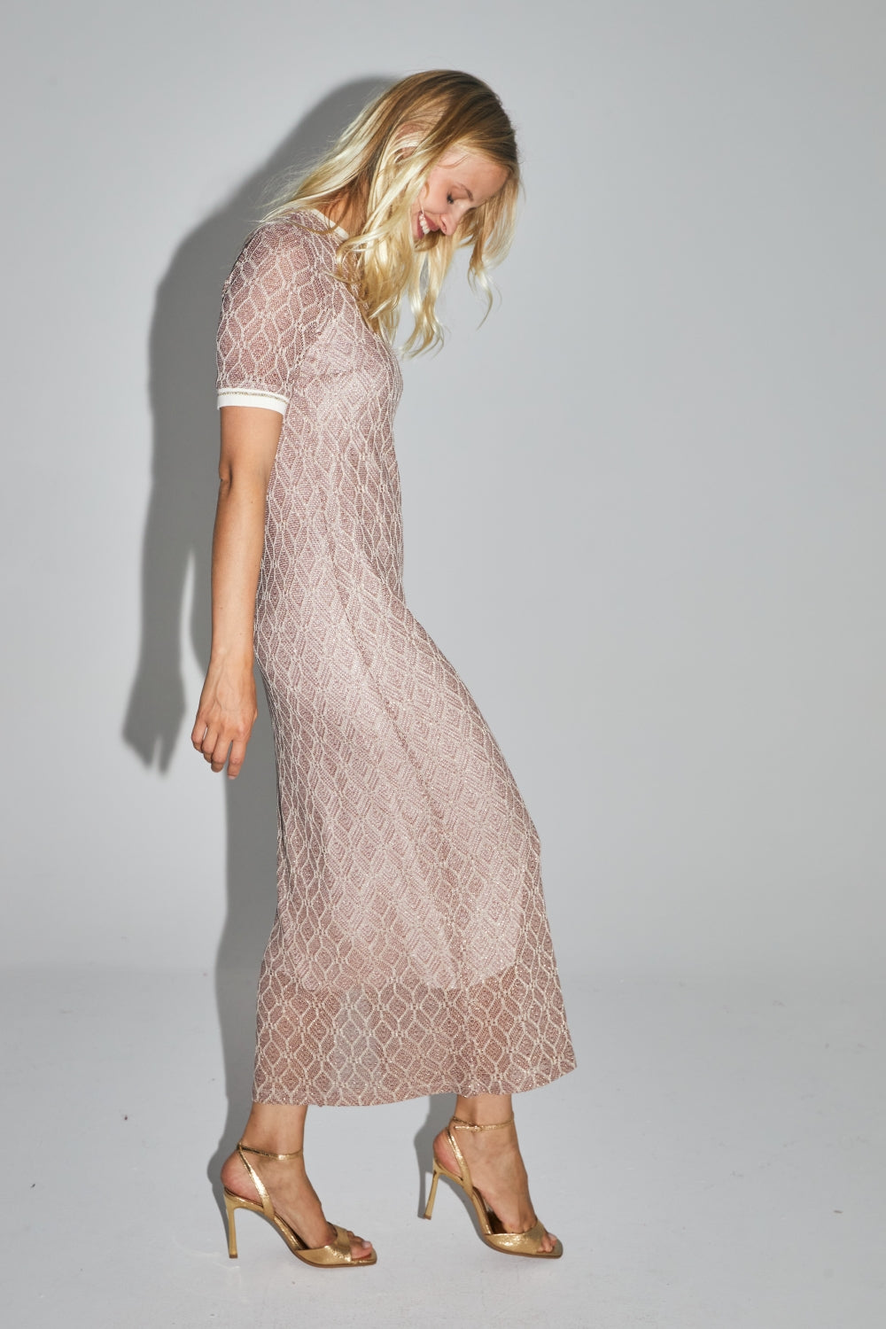 The Annalisa Geo Knit Openwork Dress Gold Burgundy
