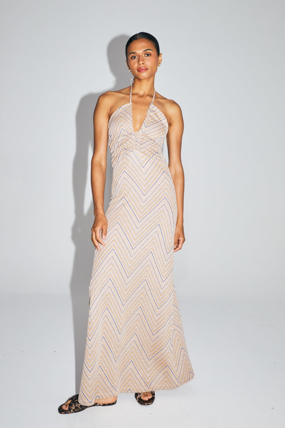La Robe Bowie En Tricot Zigzag Fabriquée En Italie