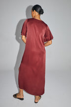 La Robe Maxi Ruby En Viscose Satinée Merlot Fabriquée En Italie