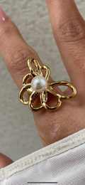 Leave X Pearl Ring