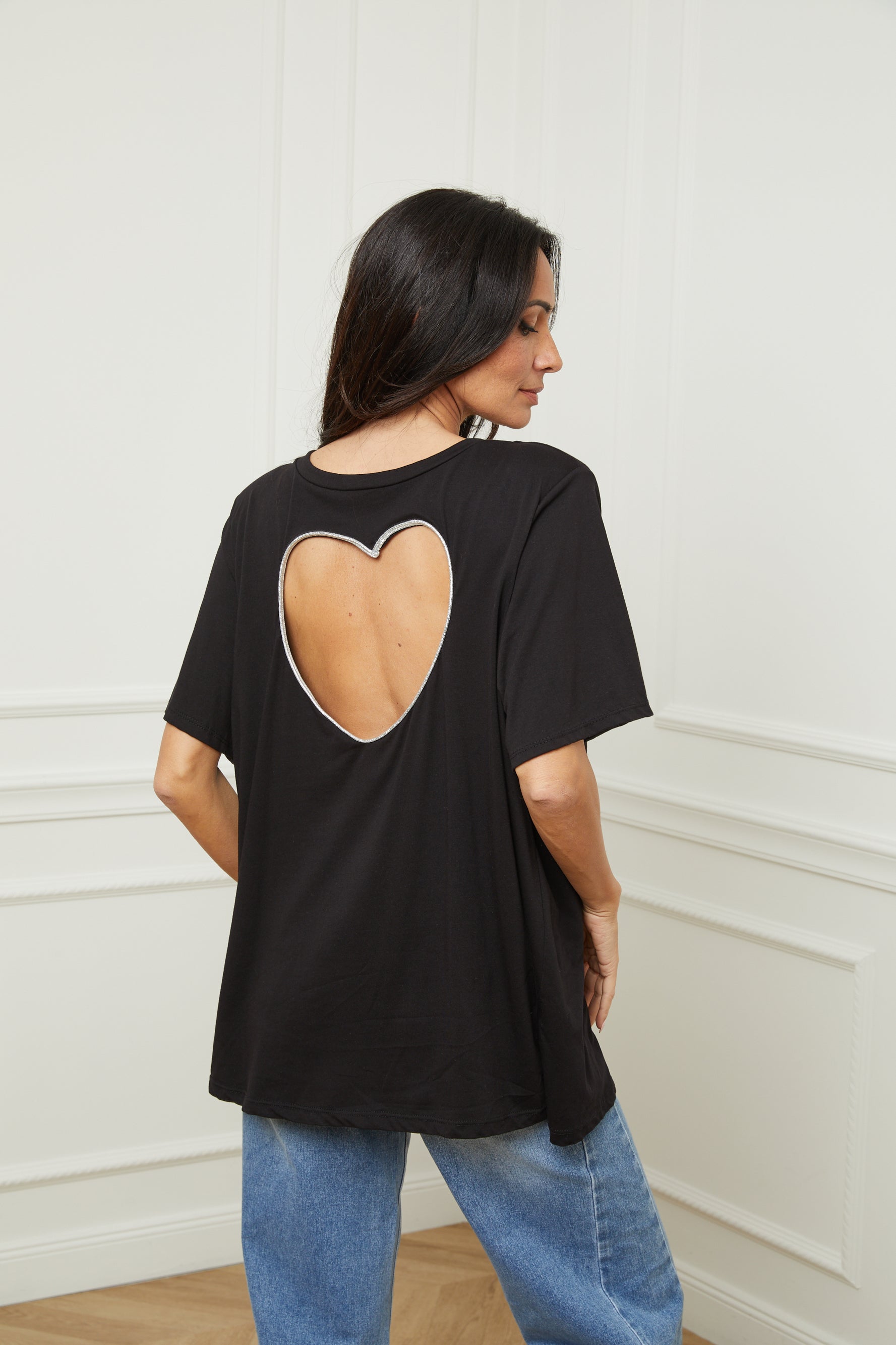 Amor T-Shirt - Black