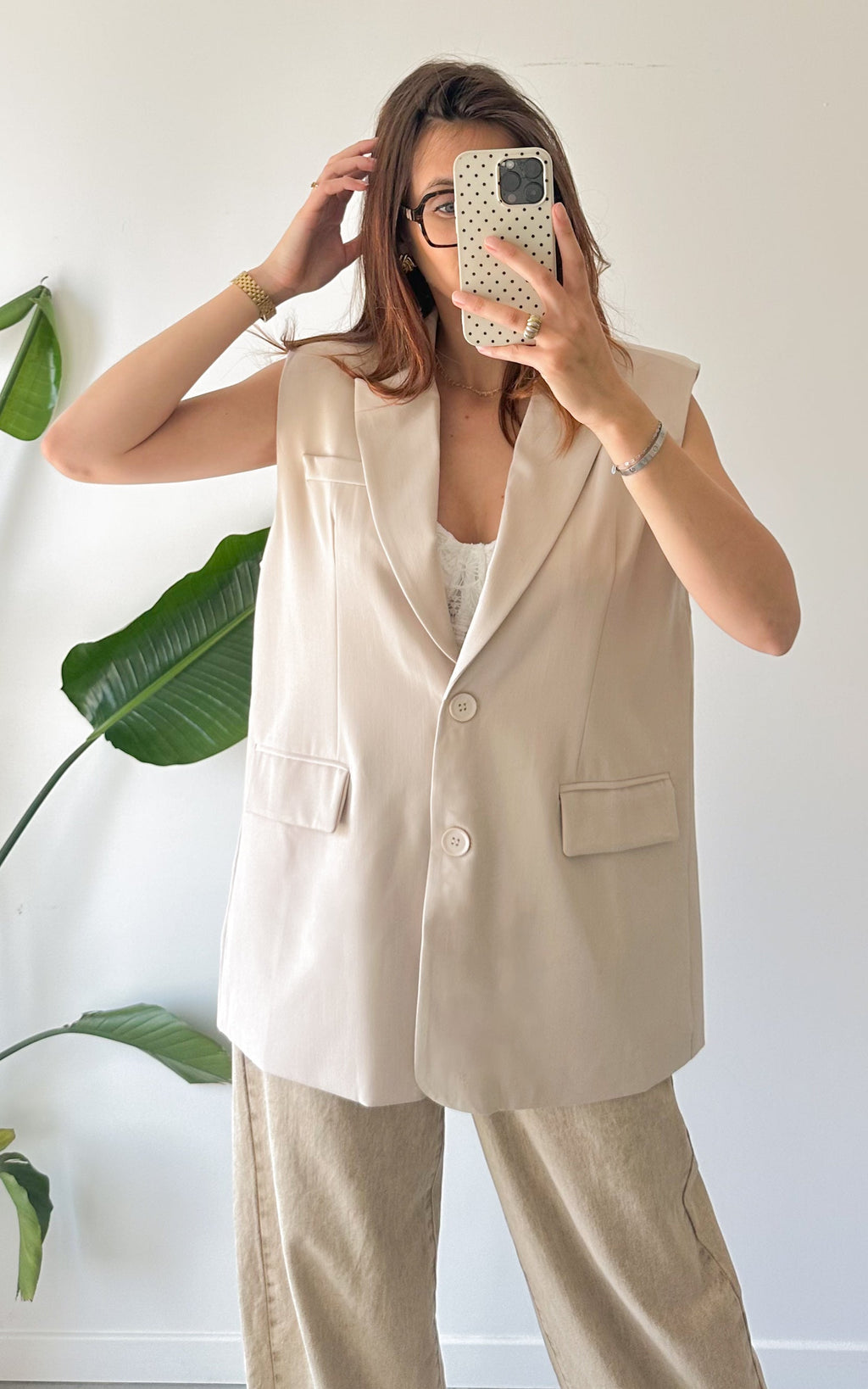 Arden Sleeveless Blazer - Beige