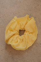 Maxi chouchou froufrou jaune