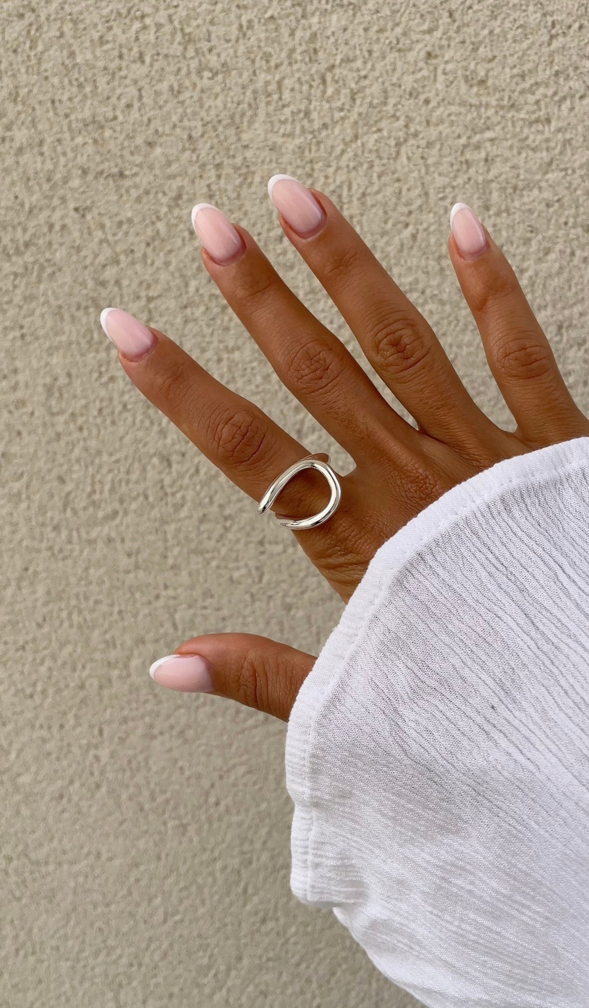 Graphic Collar Ring