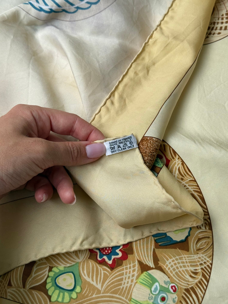 Foulard Hermès – Modèle Sulfures Et Presse-Papiers Ii