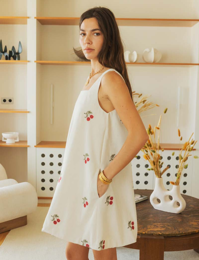 Robe Écrue Cerisa