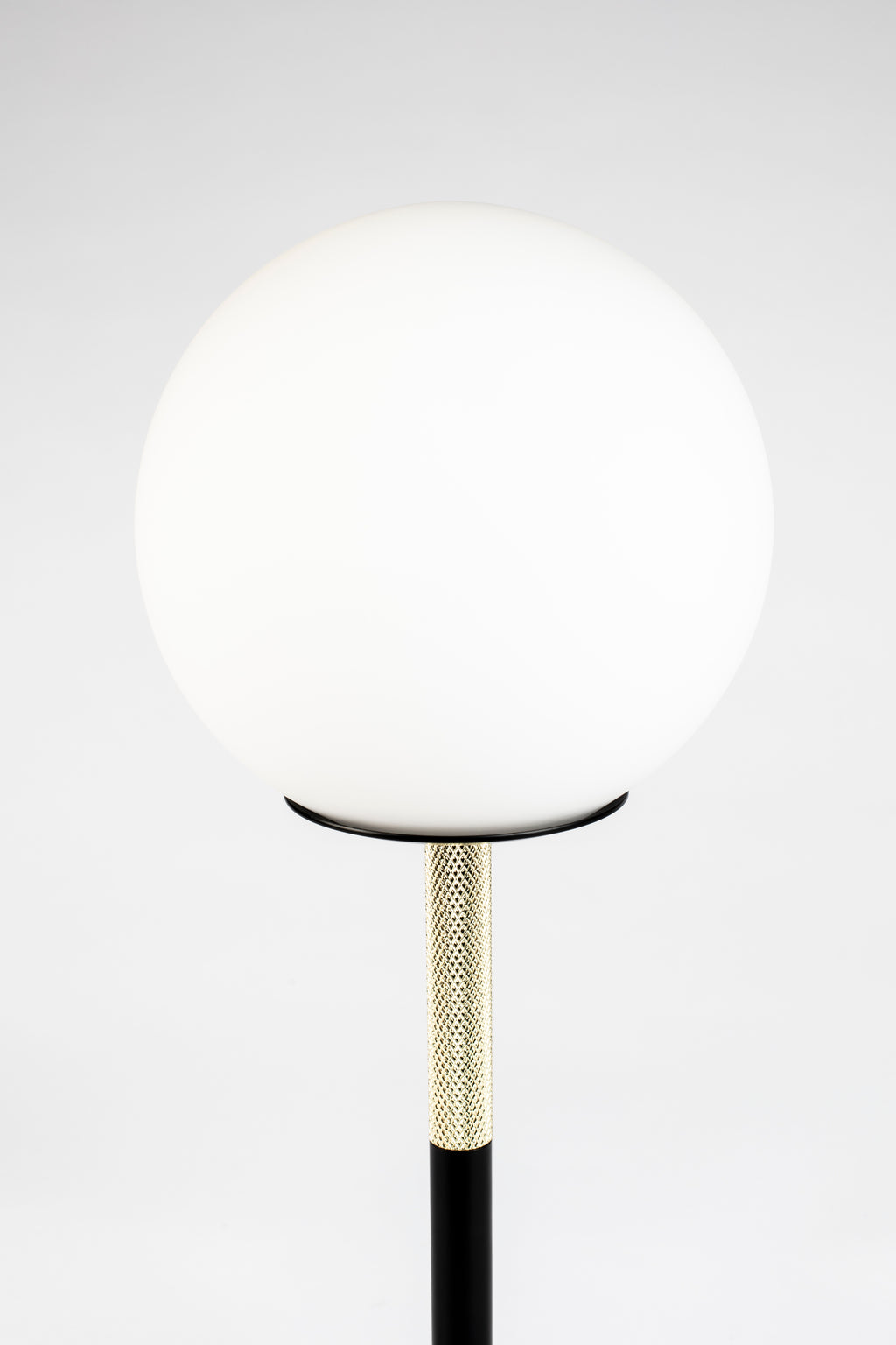 Orion - Table Lamp - Glass - Black/White