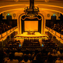 Carte-Cadeau Candlelight - Concerts Signature (Ex: Eiffel Tower) - 2 personnes - Proche de l'orchestre