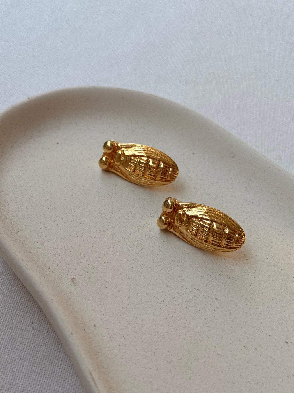 Pendientes Caron Vintage - Cigarras Doradas