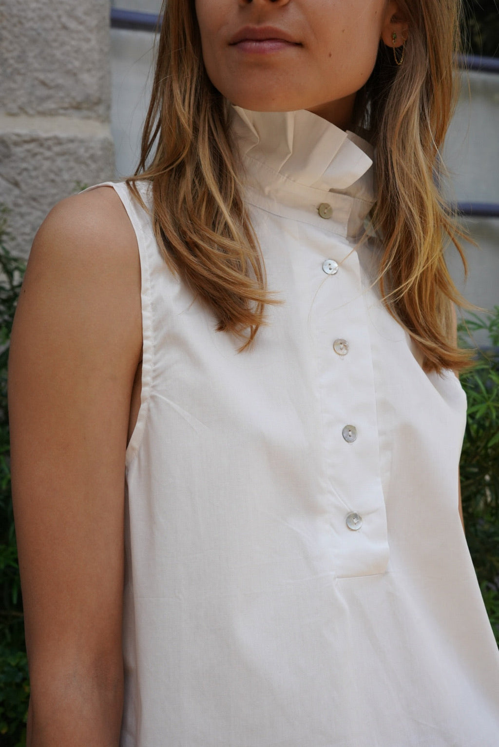 Top Virgile White