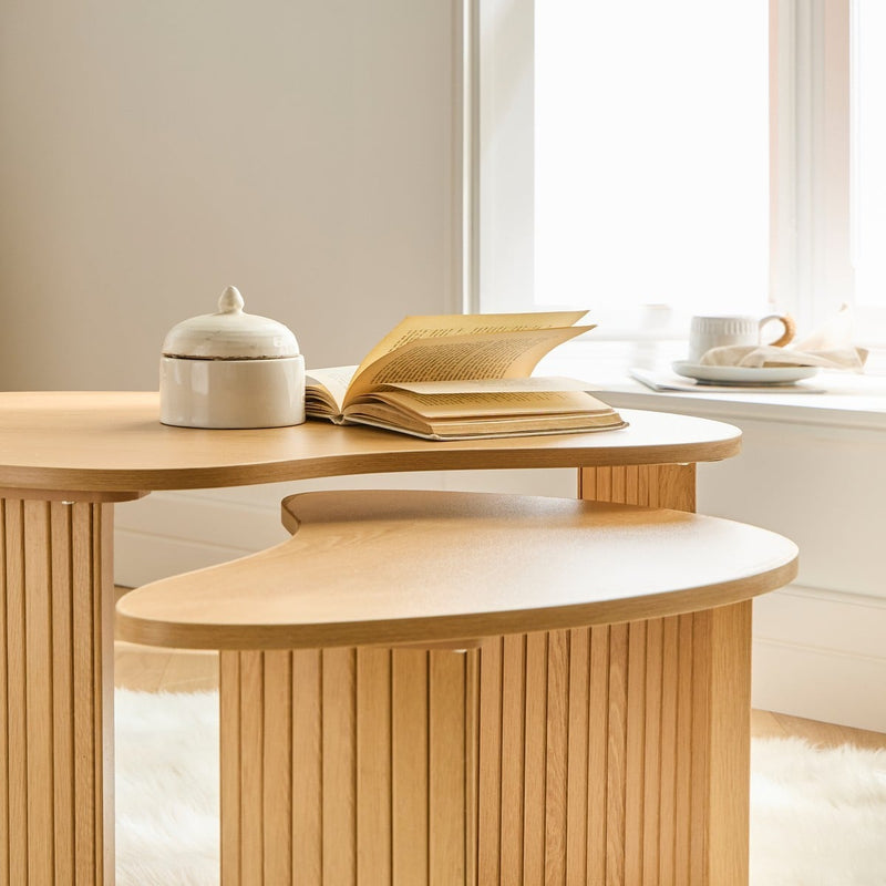 Lot de 2 Tables Basses Forme Organique Thea - Bois Clair