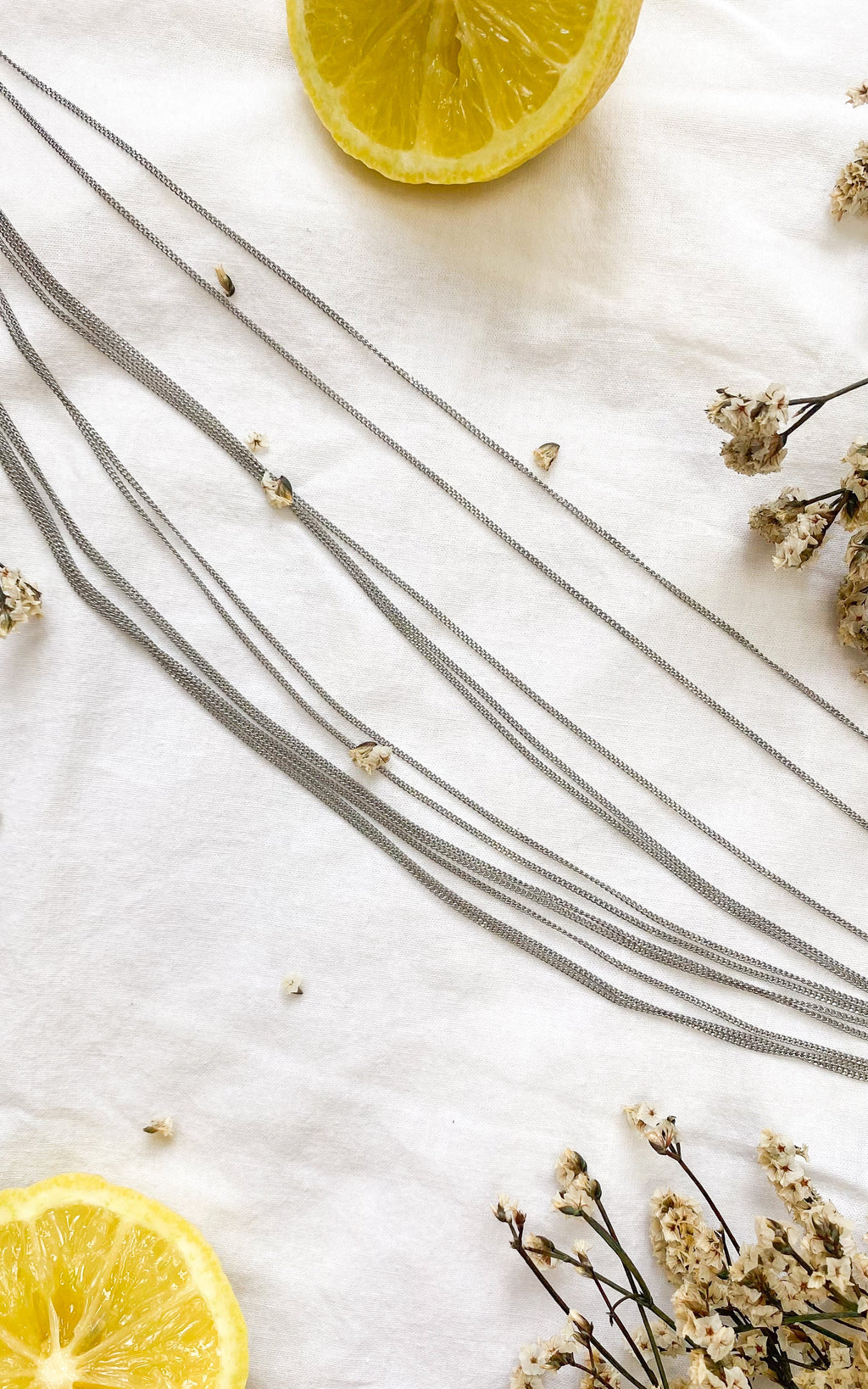 Collana Multifilo Argentata Ashanti