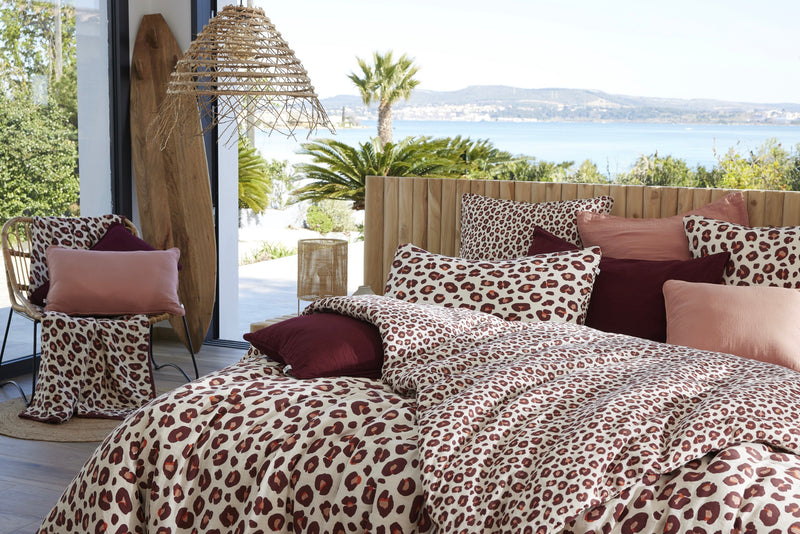 Coussin Déhoussable Avec Passepoil Montauk Rose - 2 Tailles