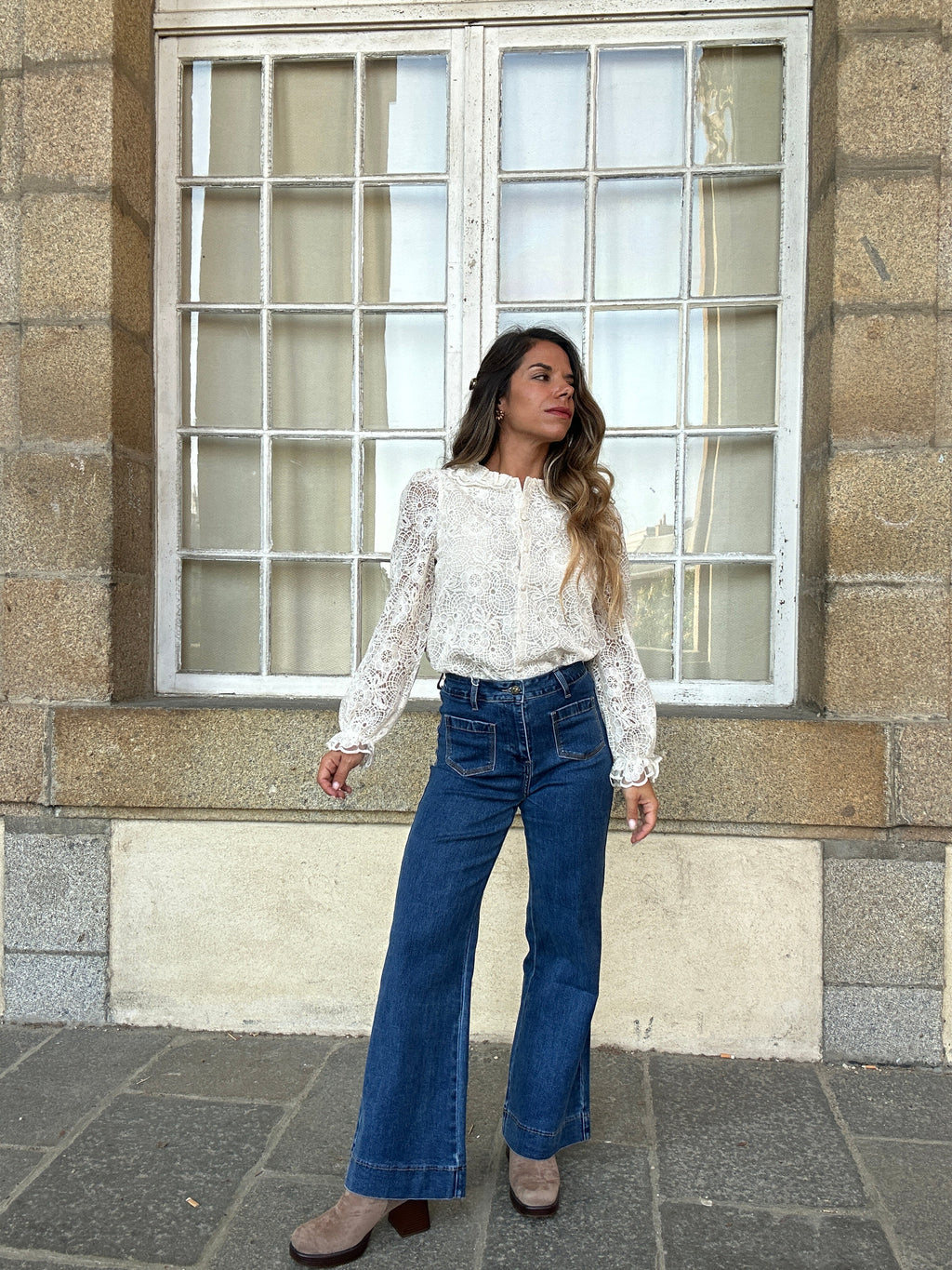 Blouse en dentelle écrue Rosa