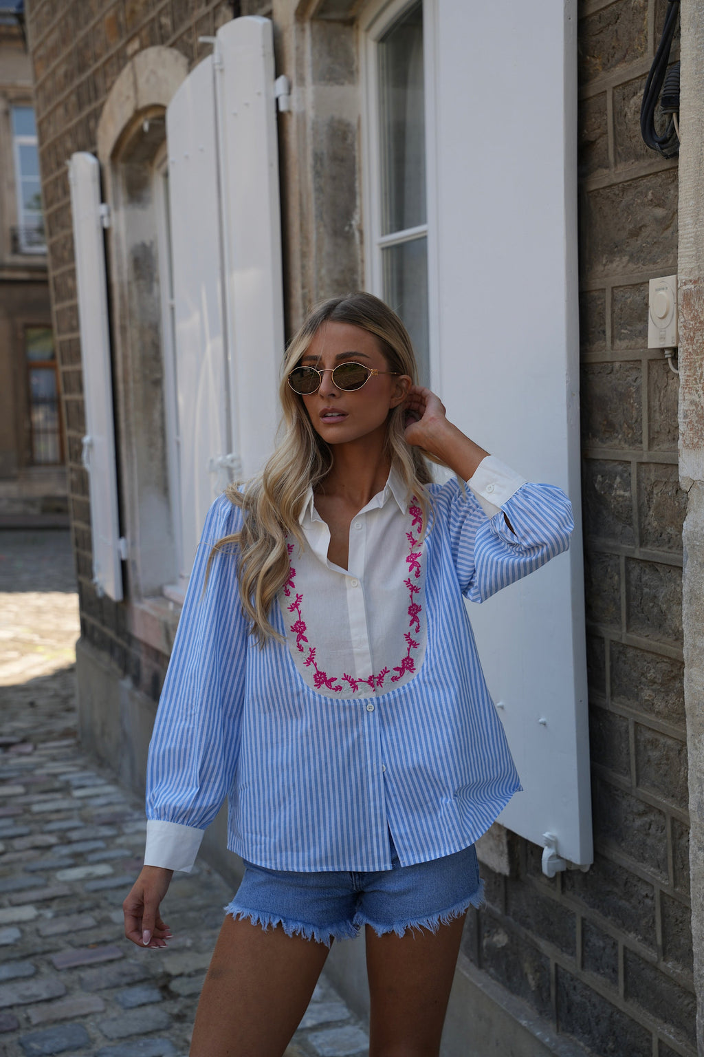Chemise Brodée Valeria - Bleue