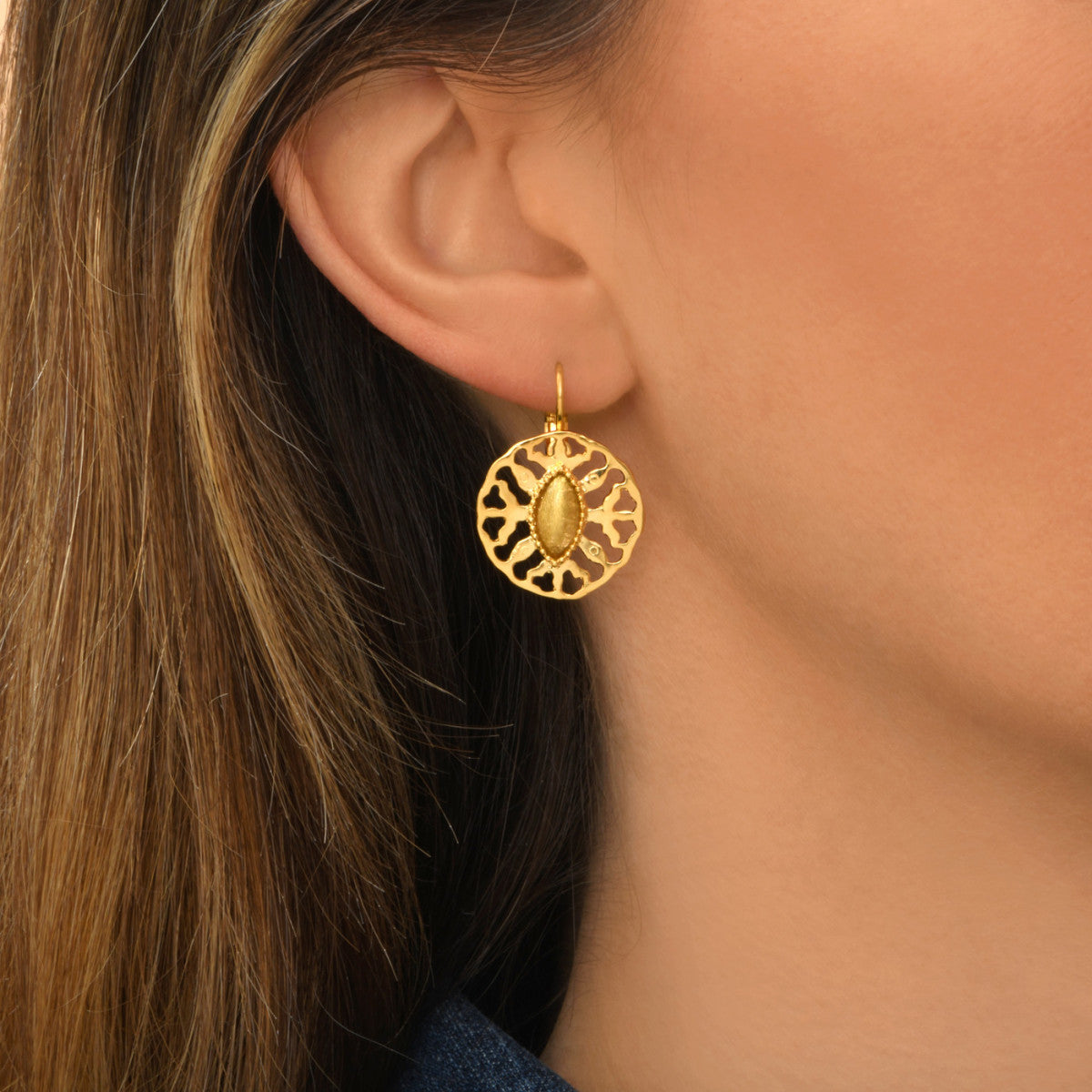 Arizona Dream Sleeper Earrings - Gold